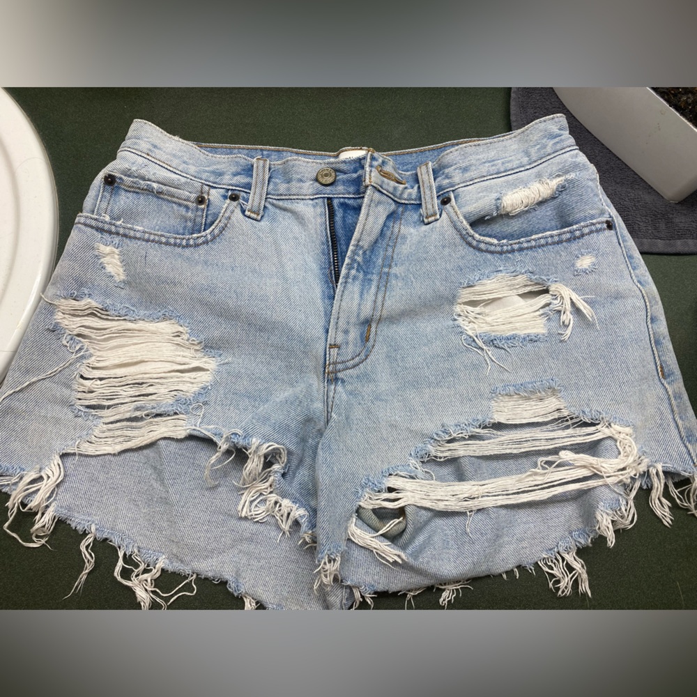 Mid rise boyfriend Jean shorts